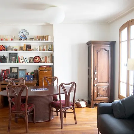 Chaleureux Parisien Appartamento *
